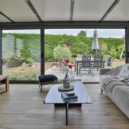 Maison Familiale Avec Jardin - 900m