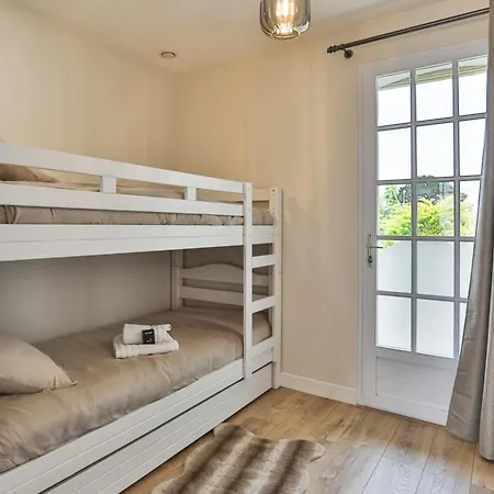 Villa Authentic And Spacious Family *