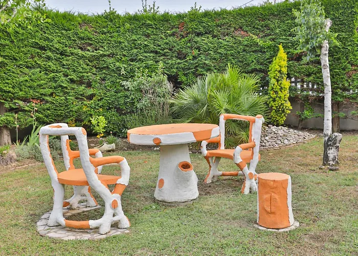 Authentic And Spacious Family Villa