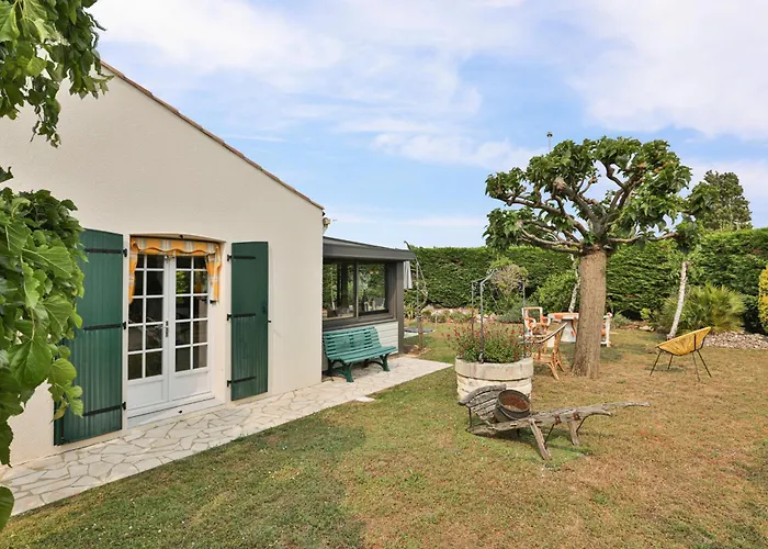 Authentic And Spacious Family Villa Les Sables-dʼOlonne