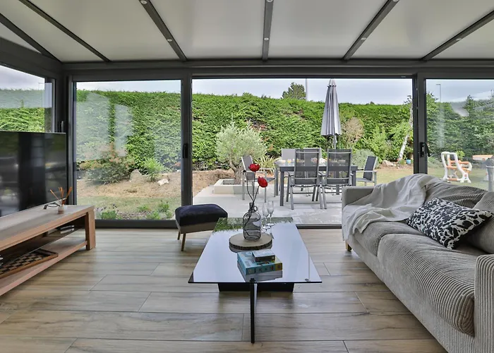 Authentic And Spacious Family